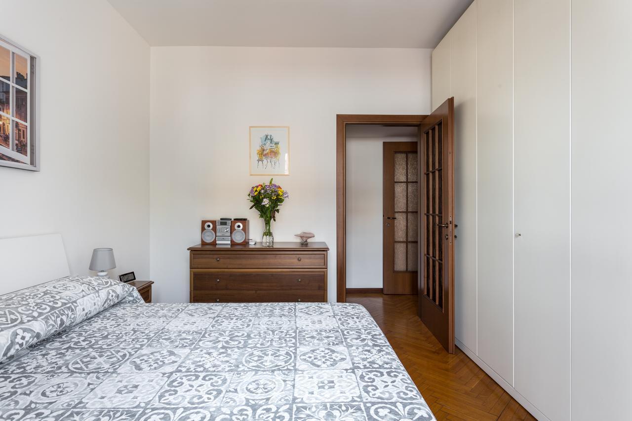 Appartement Cenisio Subway Flat à Milan Extérieur photo